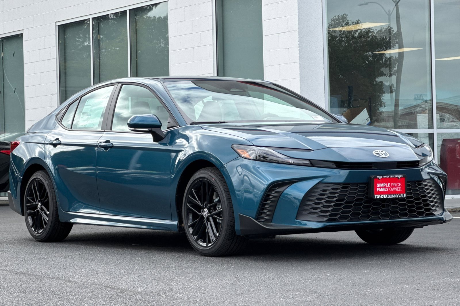 New 2026 Toyota Camry SE image 10