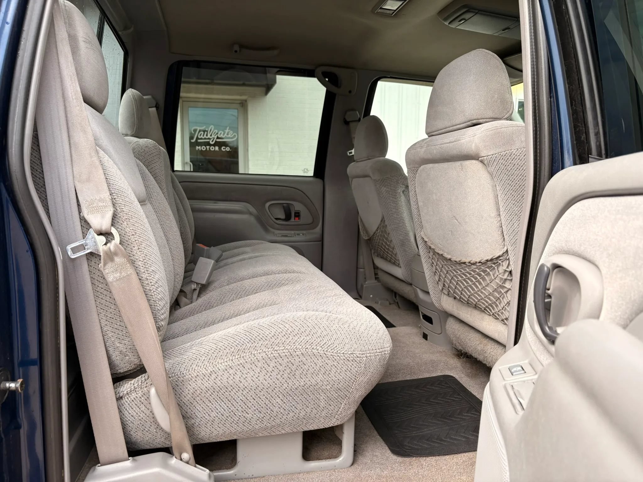 Used 1995 Chevrolet Silverado 3500 4x4 Crew Cab image 10