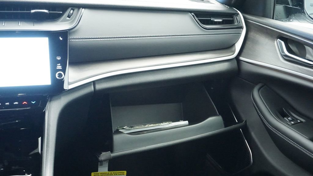 New 2026 Jeep Grand Cherokee Limited image 26