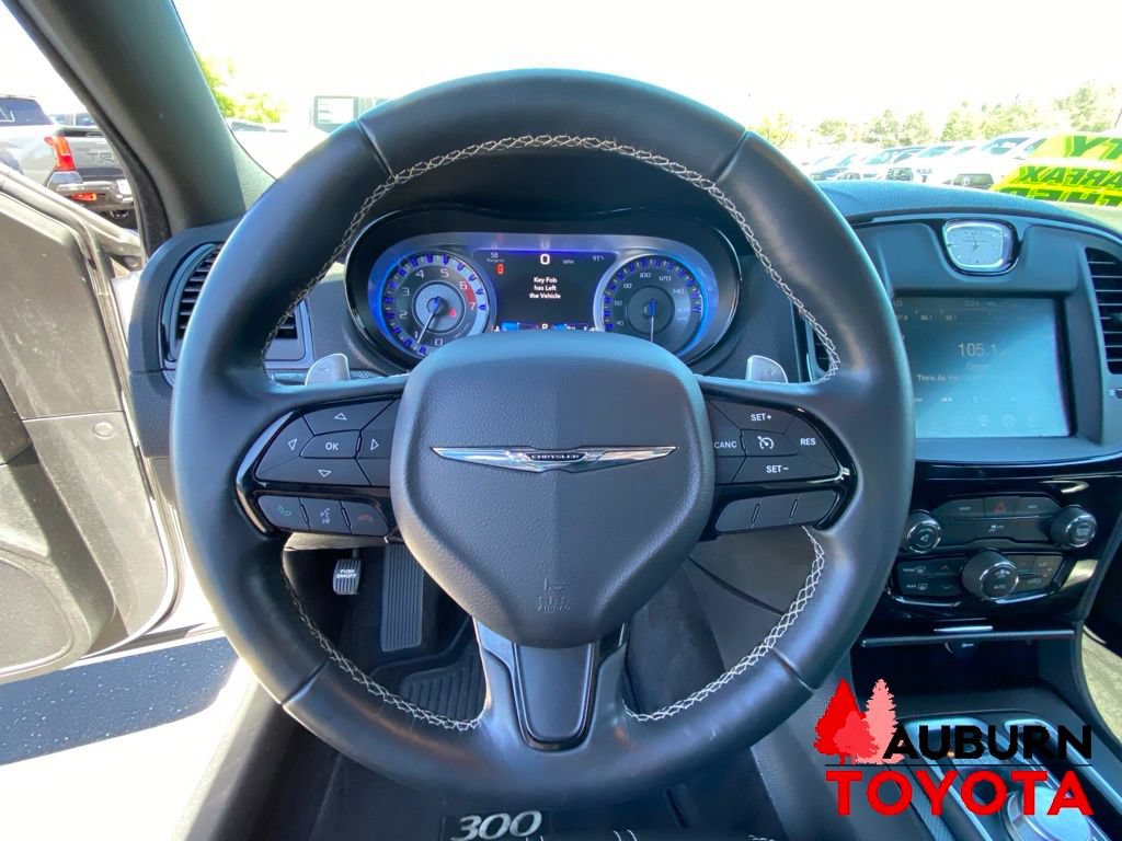 Used 2015 Chrysler 300 S RWD image 32
