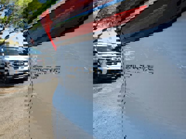 New 2026 Buick Enclave Preferred w/ Power Package image 9