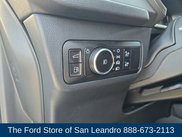 New 2025 Ford Escape SE image 23