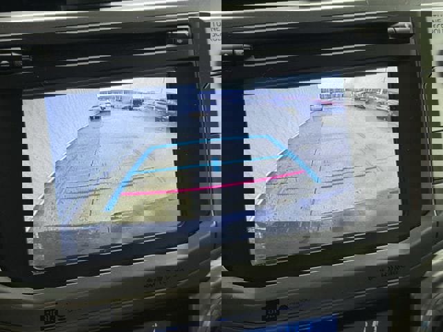 Used 2018 Toyota 4Runner Limited AWD/4WD image 18