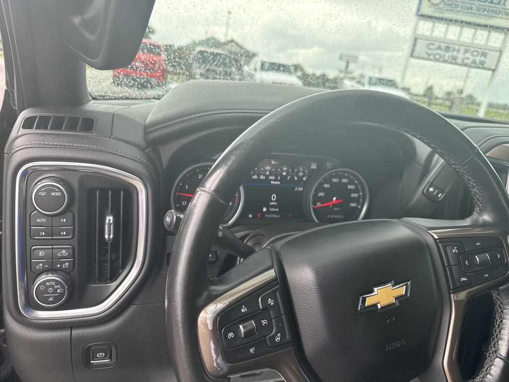 Used 2023 Chevrolet Silverado 3500 High Country AWD/4WD image 26