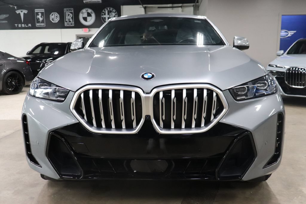 Used 2026 BMW X6 xDrive40i AWD/4WD image 8