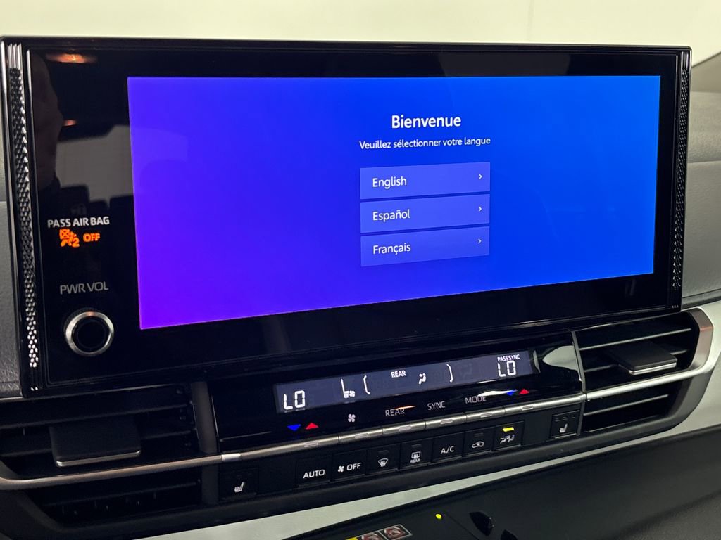 Certified 2026 Toyota Sienna XLE image 18