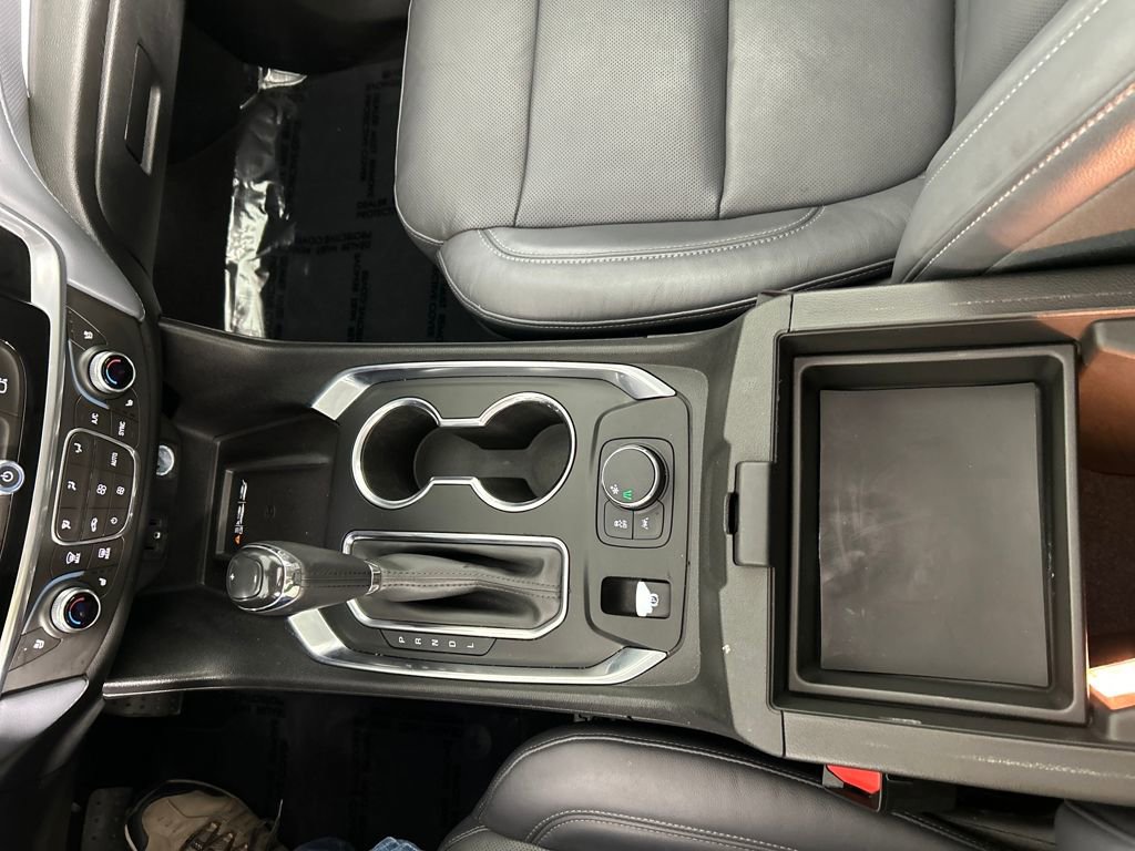 Used 2018 Chevrolet Traverse Premier w/ Driver Confidence II Package image 14