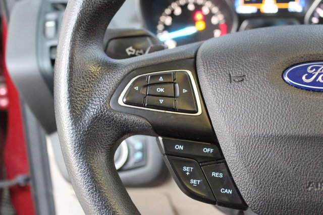 Used 2017 Ford Escape SE AWD/4WD image 16