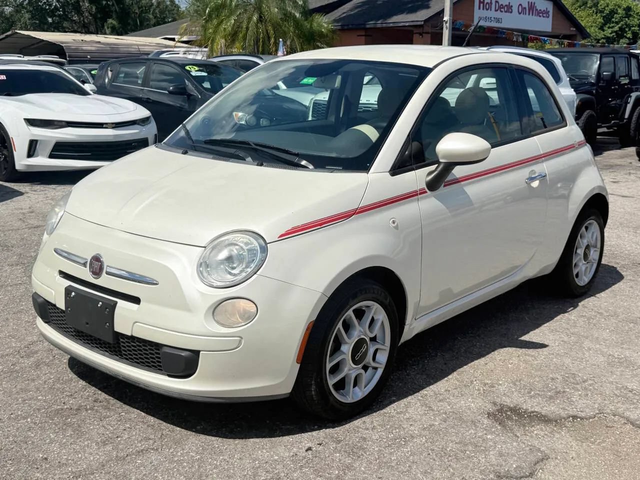 Used 2013 FIAT 500 Pop FWD image 3