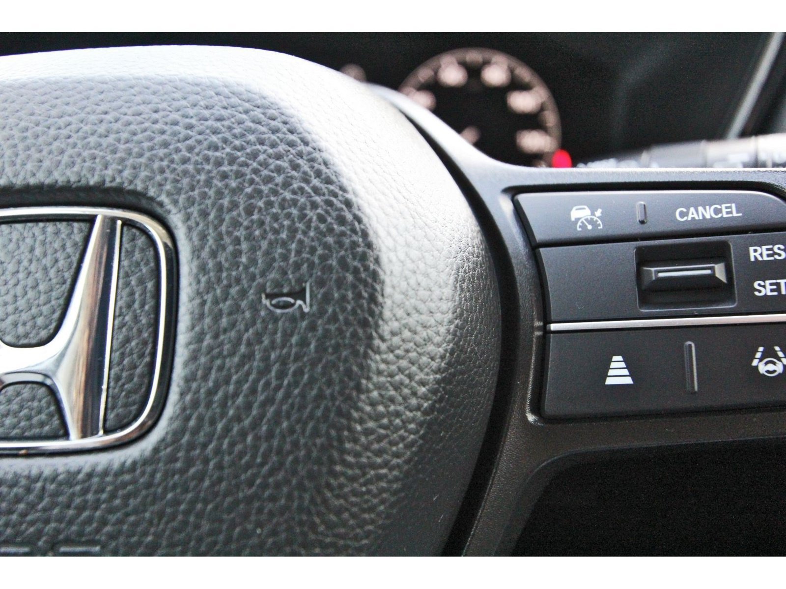 Used 2025 Honda CR-V EX image 17