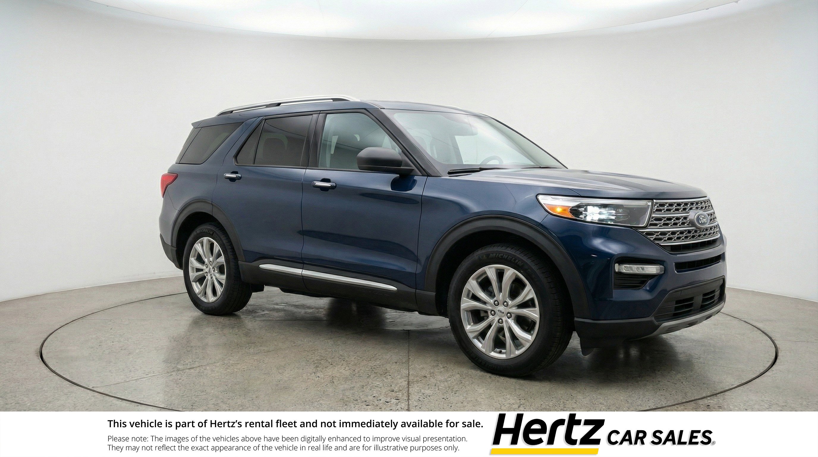 Used 2024 Ford Explorer Limited AWD/4WD image 1