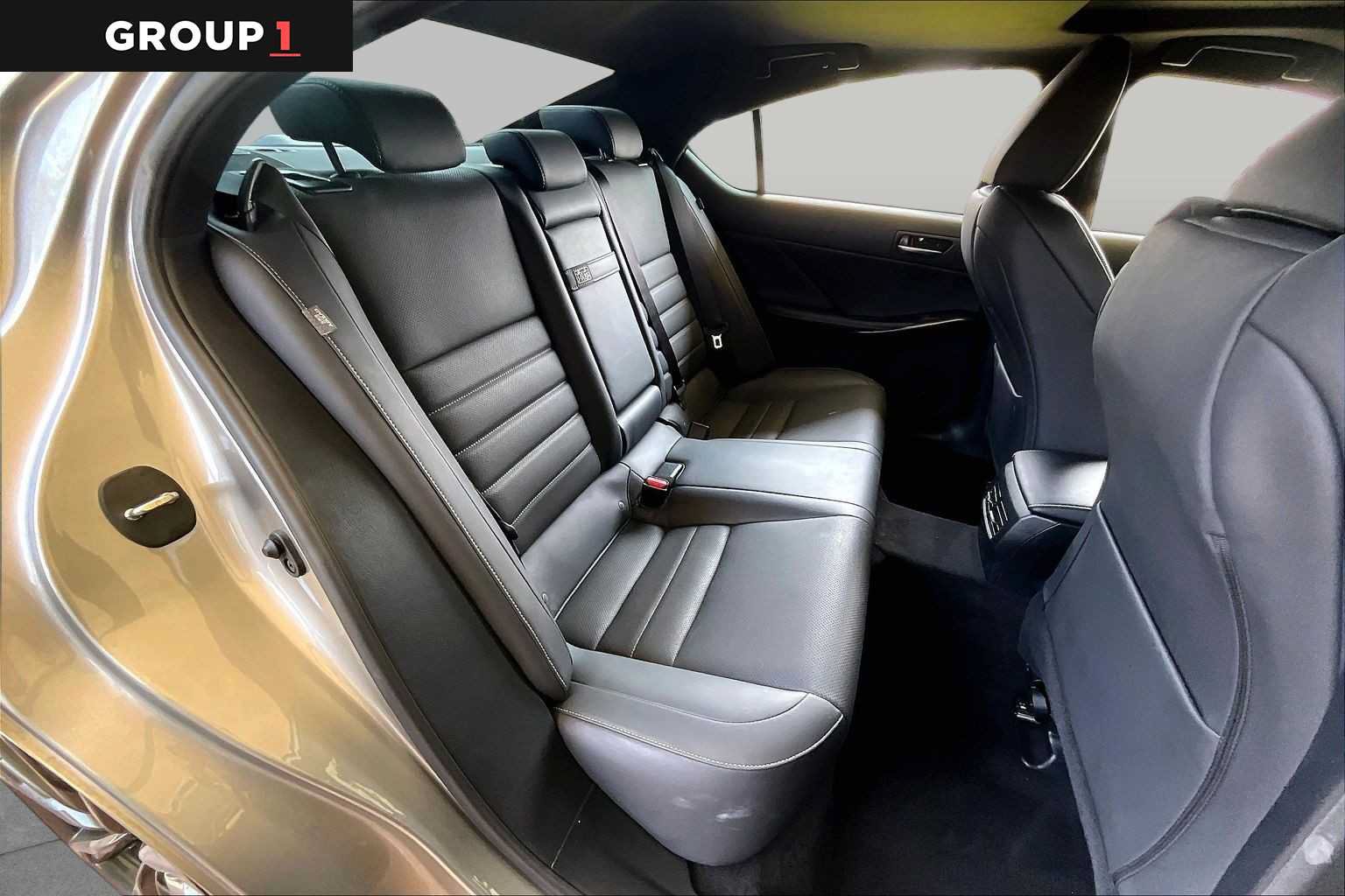 Used 2023 Lexus IS 350 F Sport RWD image 18