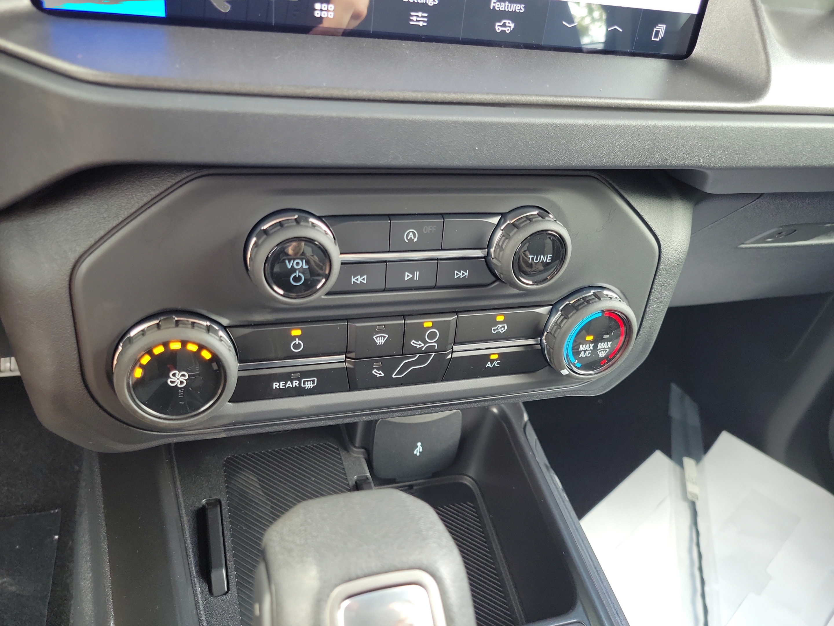 New 2026 Ford Bronco 4-Door AWD/4WD image 27