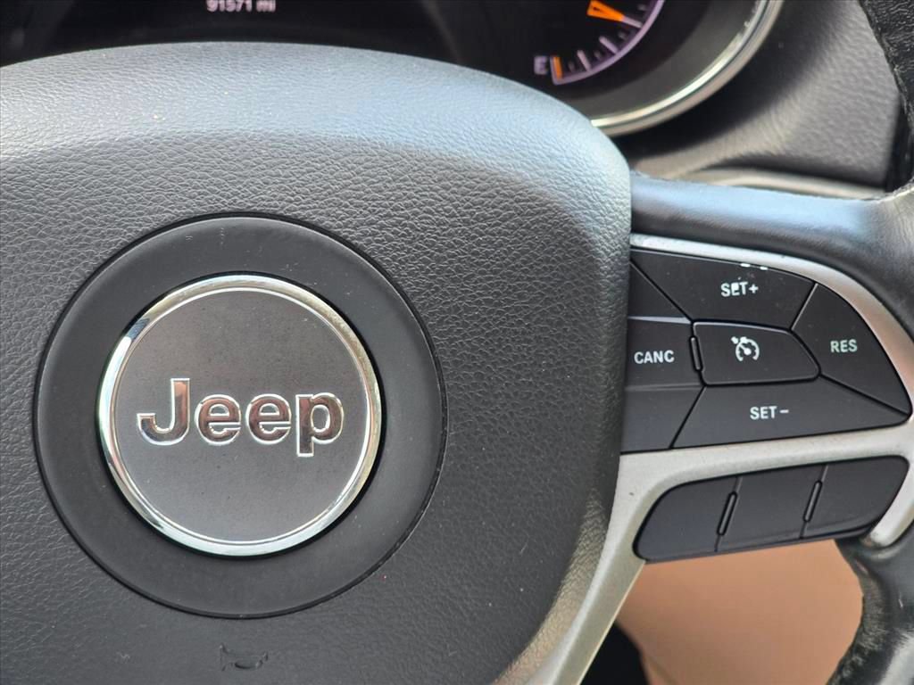 Used 2020 Jeep Grand Cherokee Limited RWD image 16