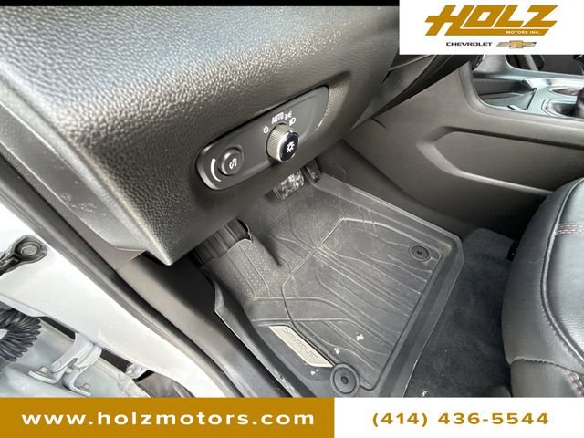 Certified 2023 Chevrolet Traverse RS image 35