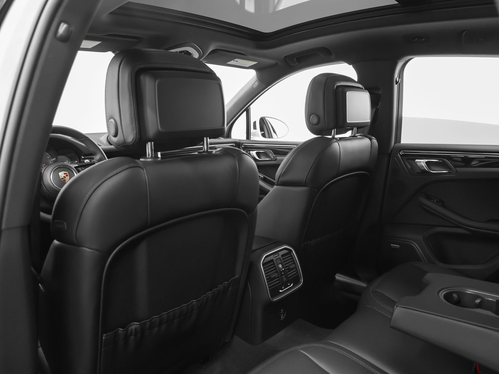 New 2026 Porsche Macan S image 47