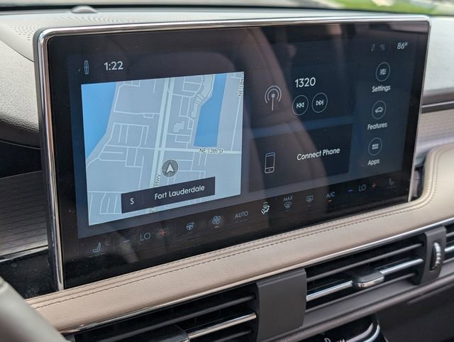 Used 2023 Lincoln Corsair FWD w/ Equipment Group 101A image 22