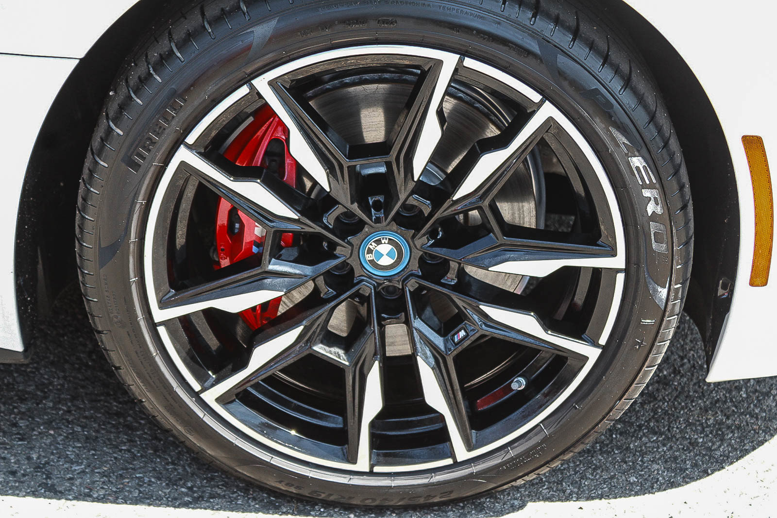 Used 2024 BMW i4 M50 w/ Premium Package AWD/4WD image 10