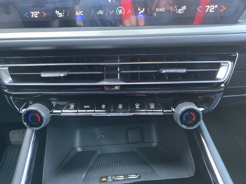 New 2026 Chevrolet Traverse LT image 20