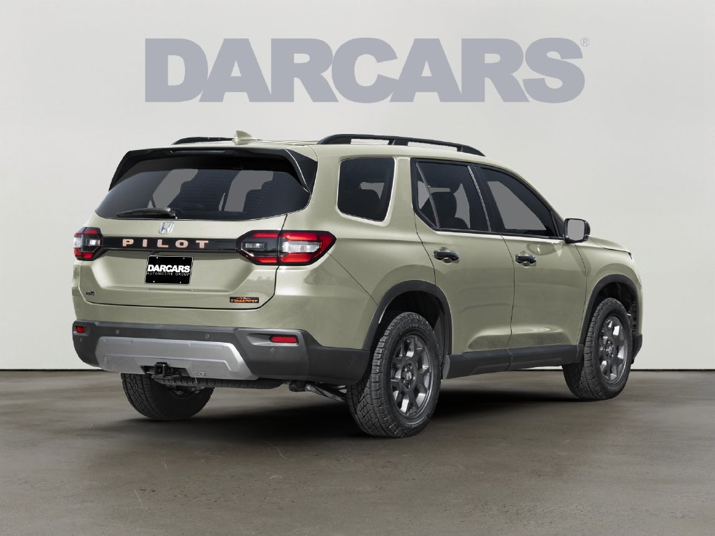 New 2026 Honda Pilot TrailSport image 3