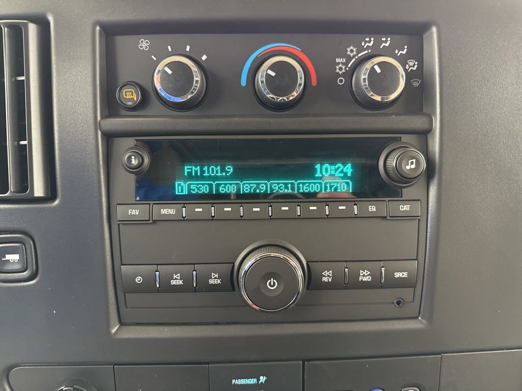 New 2025 Chevrolet Express 2500 w/ Driver Convenience Package image 29