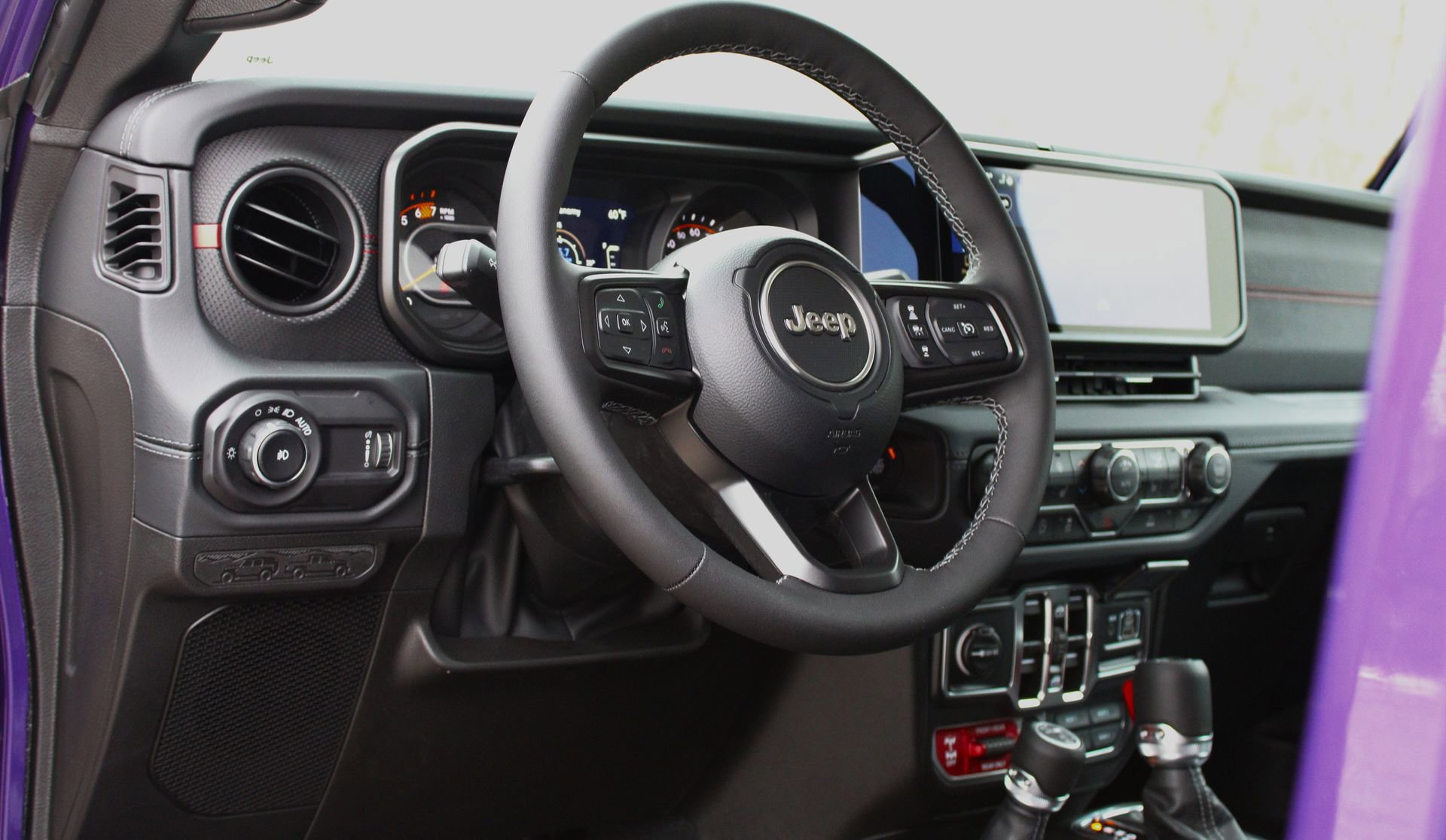 New 2026 Jeep Wrangler Unlimited Rubicon w/ Dual Top Group image 18