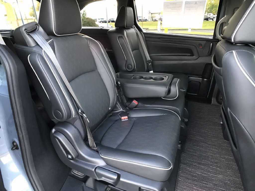Certified 2024 Honda Odyssey Elite image 37
