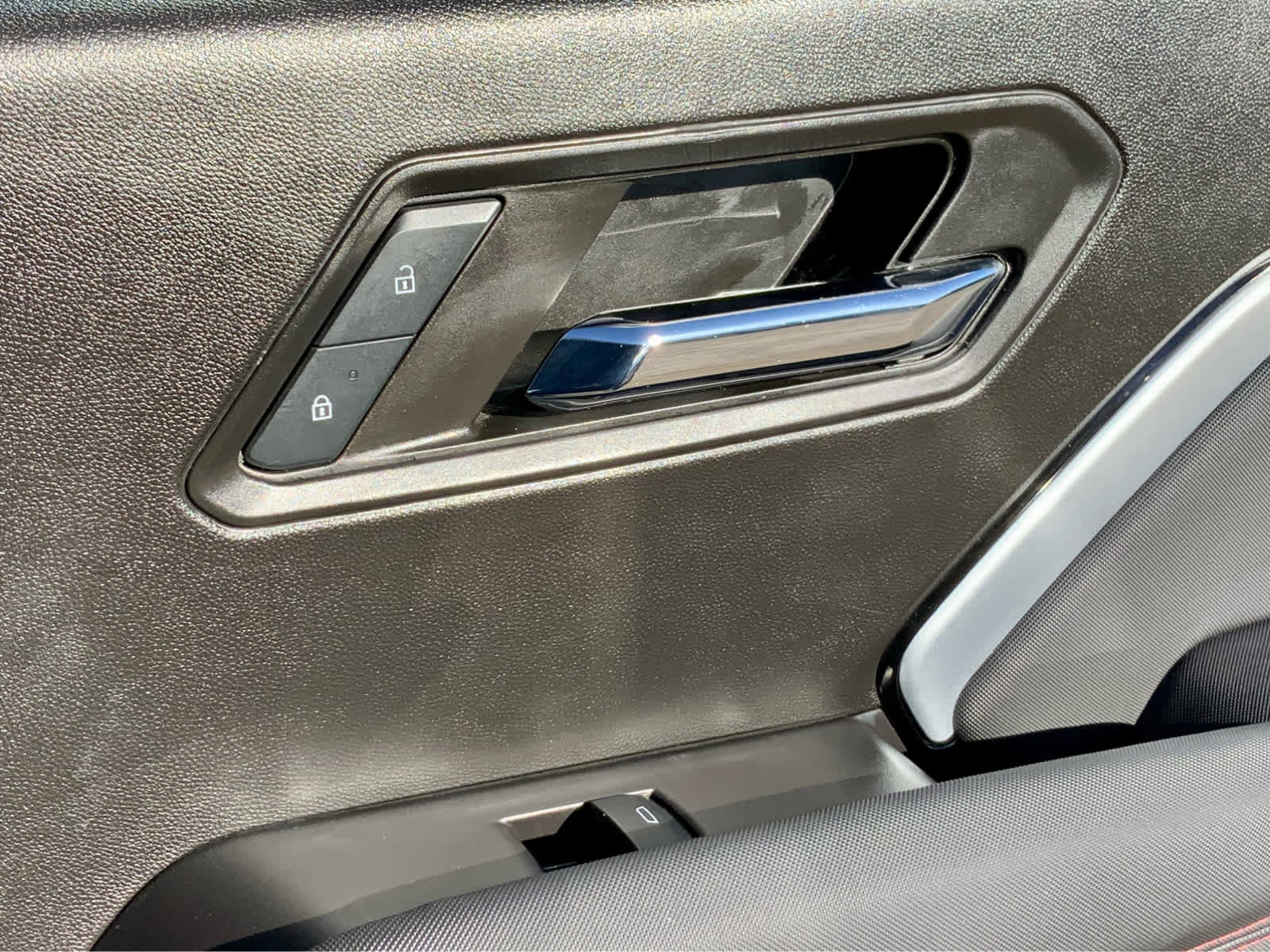 Used 2024 Chevrolet Colorado Z71 w/ Z71 Convenience Package 2 image 56