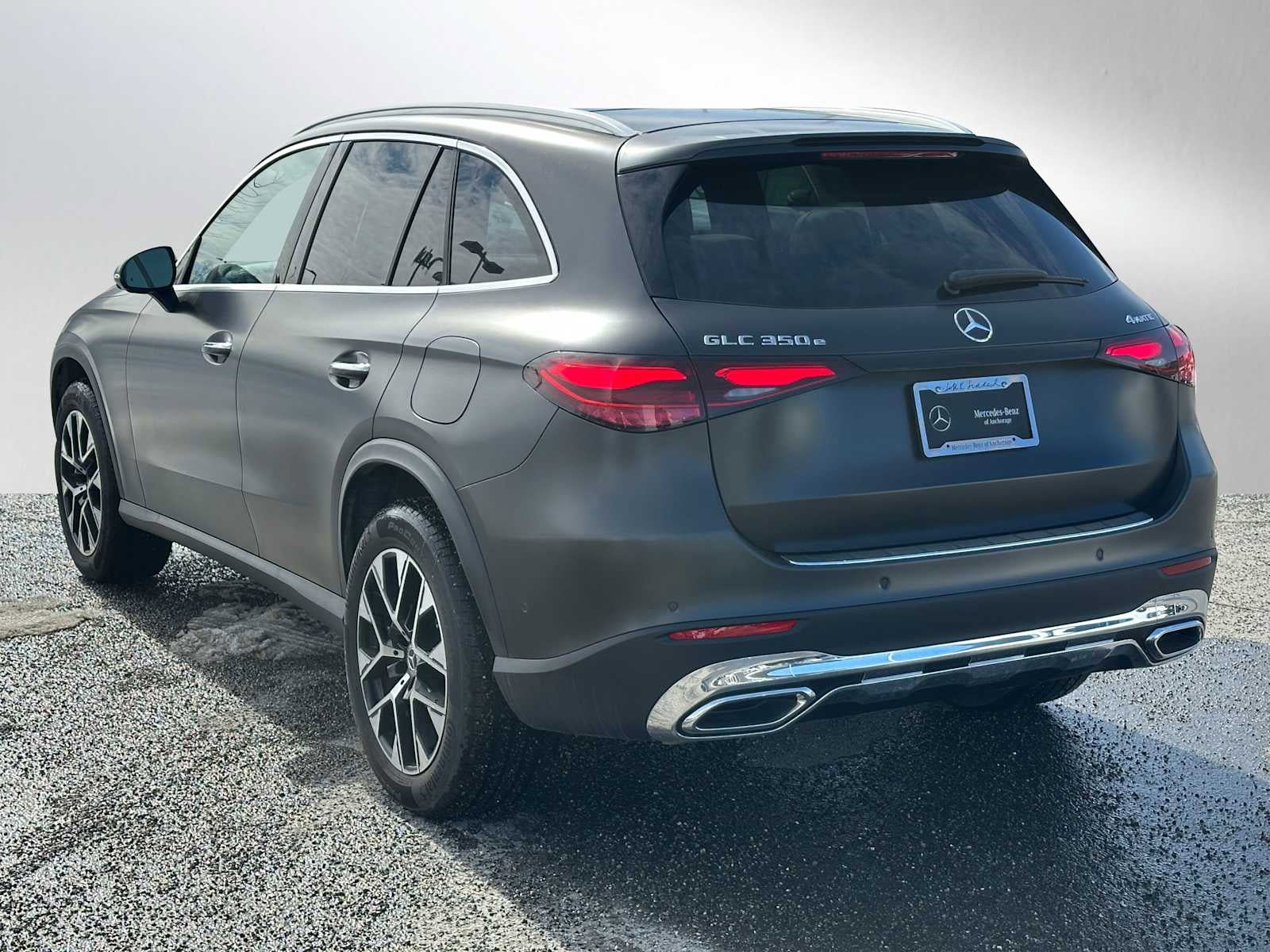 Used 2026 Mercedes-Benz GLC 350e 4MATIC image 5