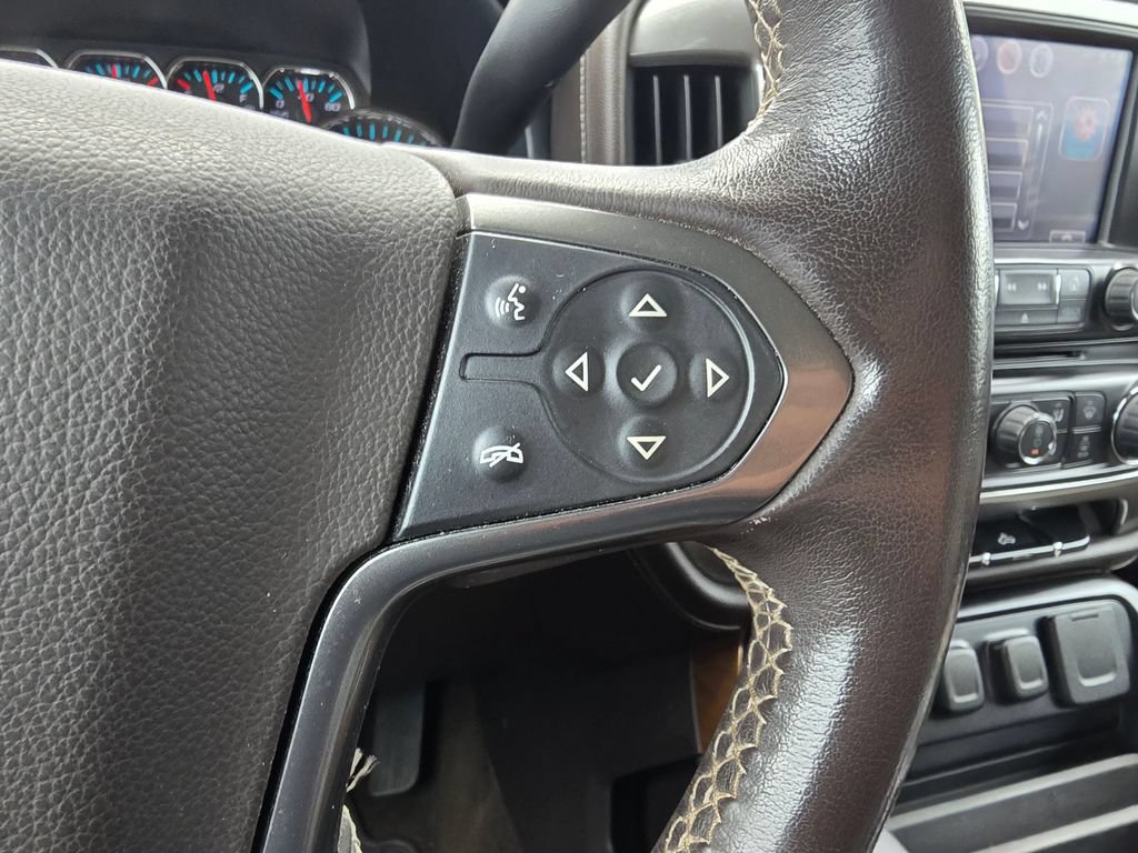 Used 2015 Chevrolet Silverado 1500 LTZ AWD/4WD image 14