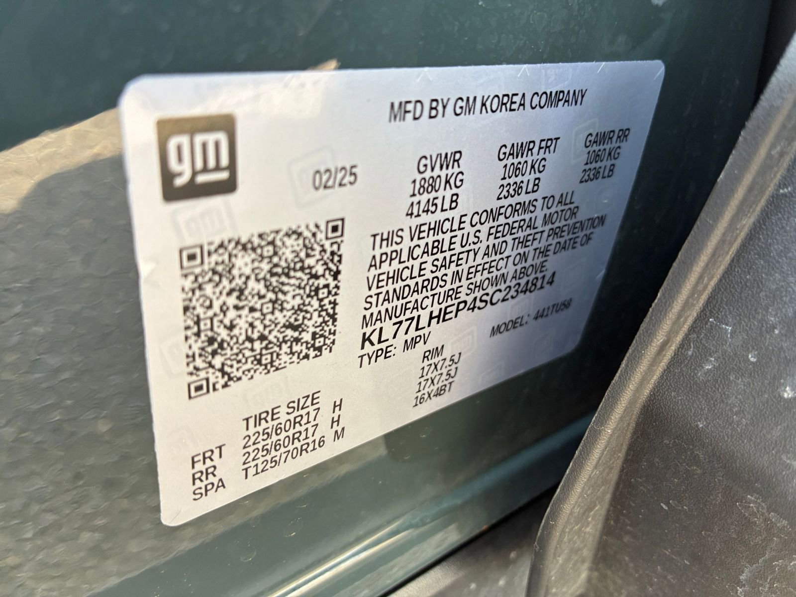 Used 2025 Chevrolet Trax LT w/ LT Convenience Package image 28