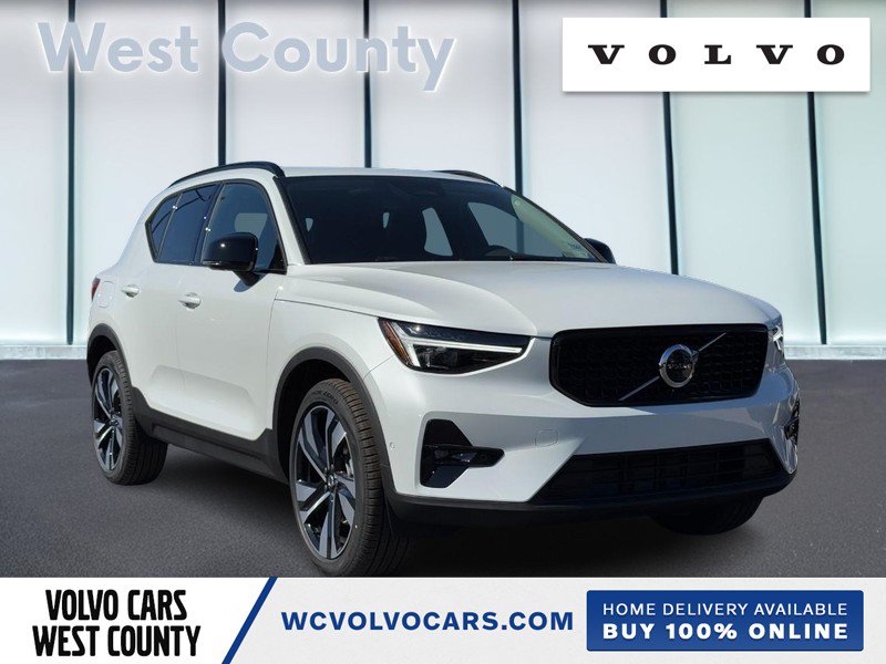 New 2026 Volvo XC40 B5 Ultra w/ Climate Package AWD/4WD image 1