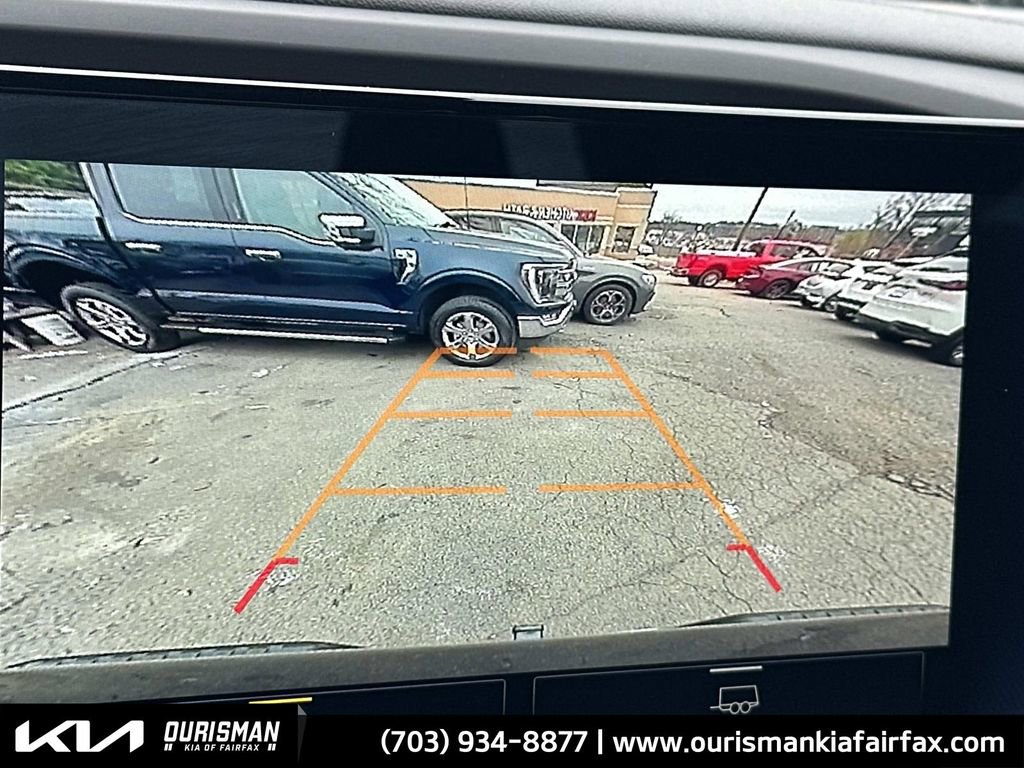 Used 2022 Chevrolet Silverado 1500 LT image 11