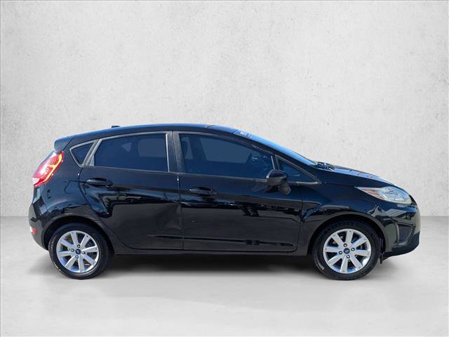 Used 2012 Ford Fiesta SE FWD image 4