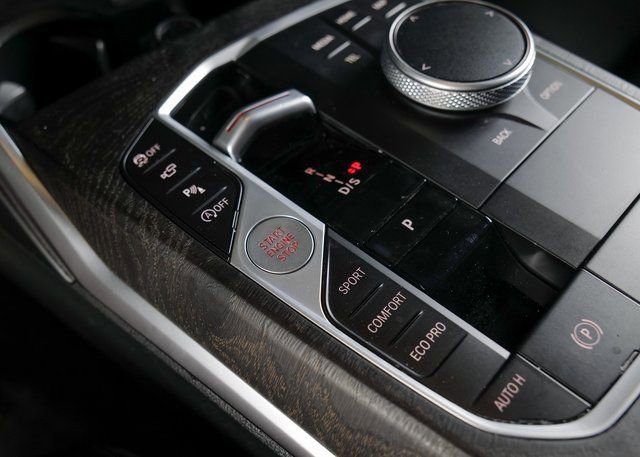 Used 2023 BMW 330i xDrive Sedan image 16