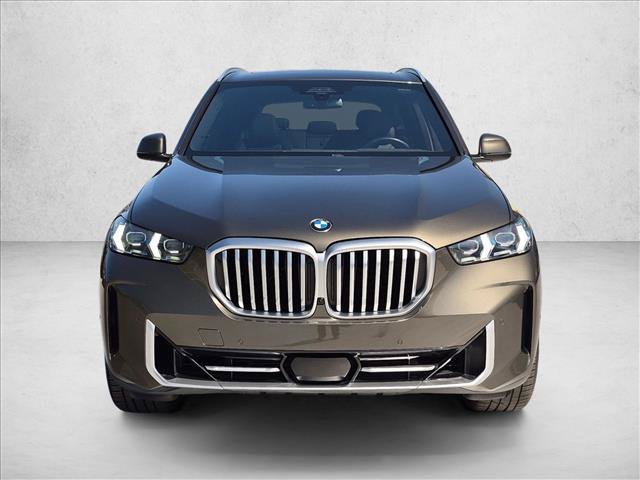 Used 2025 BMW X5 sDrive40i RWD image 2