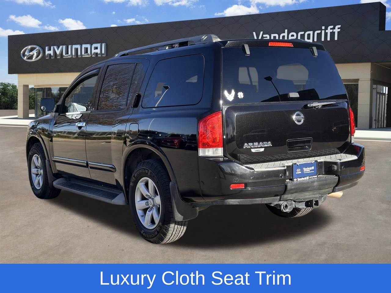 Used 2011 Nissan Armada SV image 8