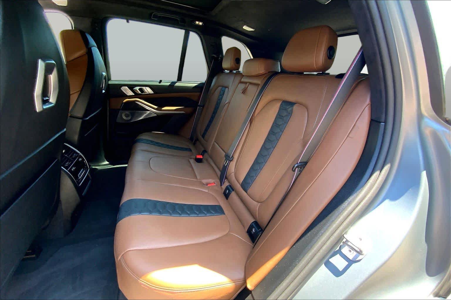 Used 2025 BMW X5 M Competition w/ Executive Package AWD/4WD image 20