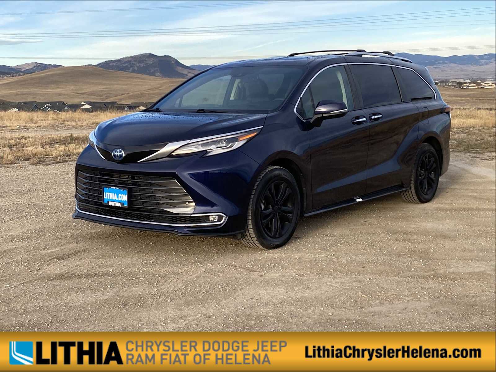 Used 2022 Toyota Sienna Platinum
