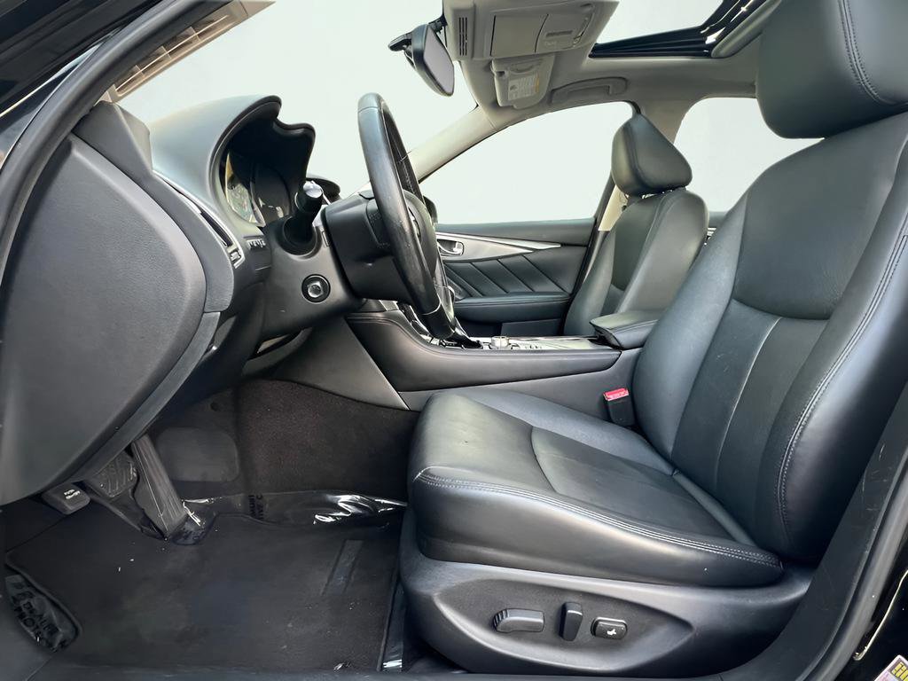 Used 2016 INFINITI Q50 Premium w/ 2.0T Premium Plus Package image 16