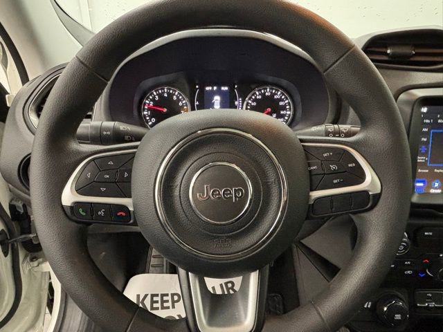 Used 2023 Jeep Renegade Latitude w/ Sun/Sound Group image 16