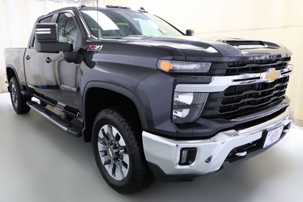 Used 2024 Chevrolet Silverado 2500 LT image 18