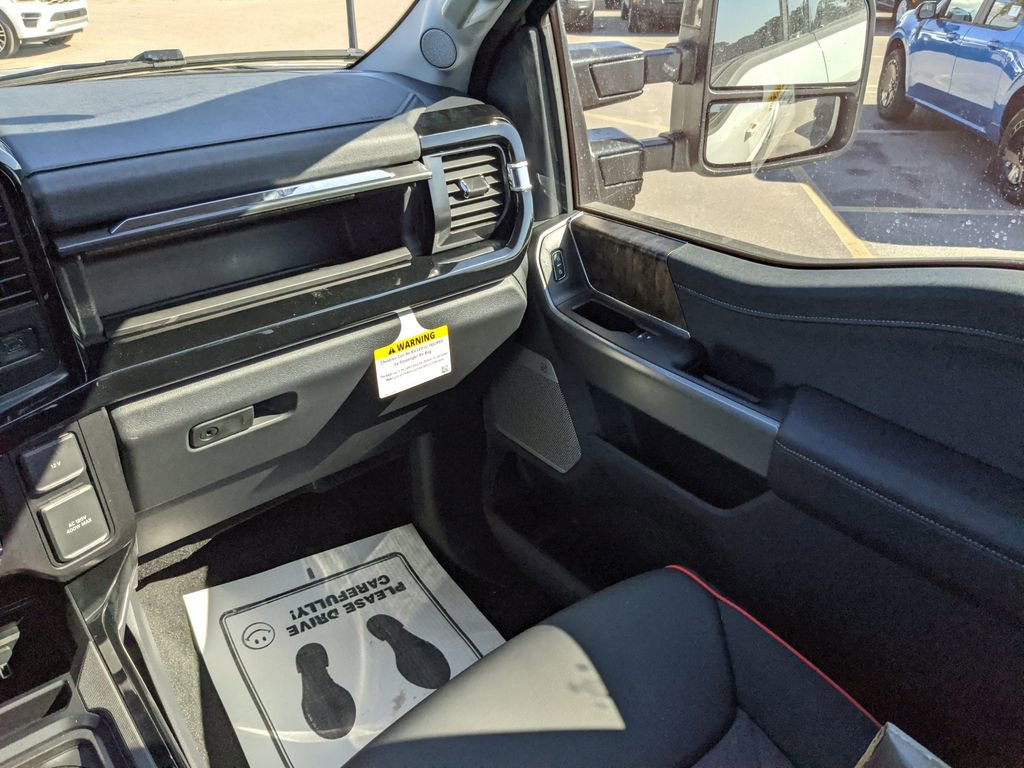 New 2026 Ford F250 Lariat w/ Black Appearance Package image 16