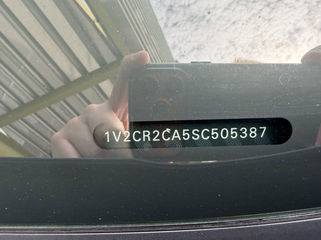 Used 2025 Volkswagen Atlas Peak Edition SE AWD/4WD image 45