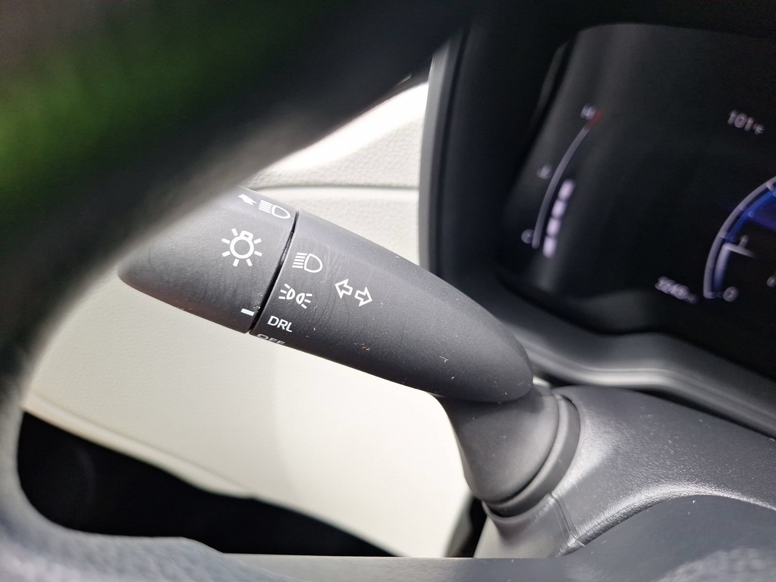 Used 2026 Toyota Corolla Cross L FWD image 21