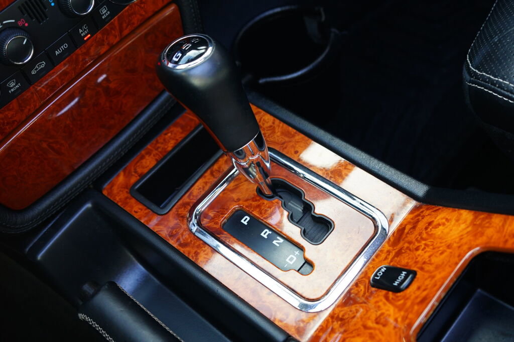 Used 2010 Mercedes-Benz G 55 AMG 4MATIC image 18