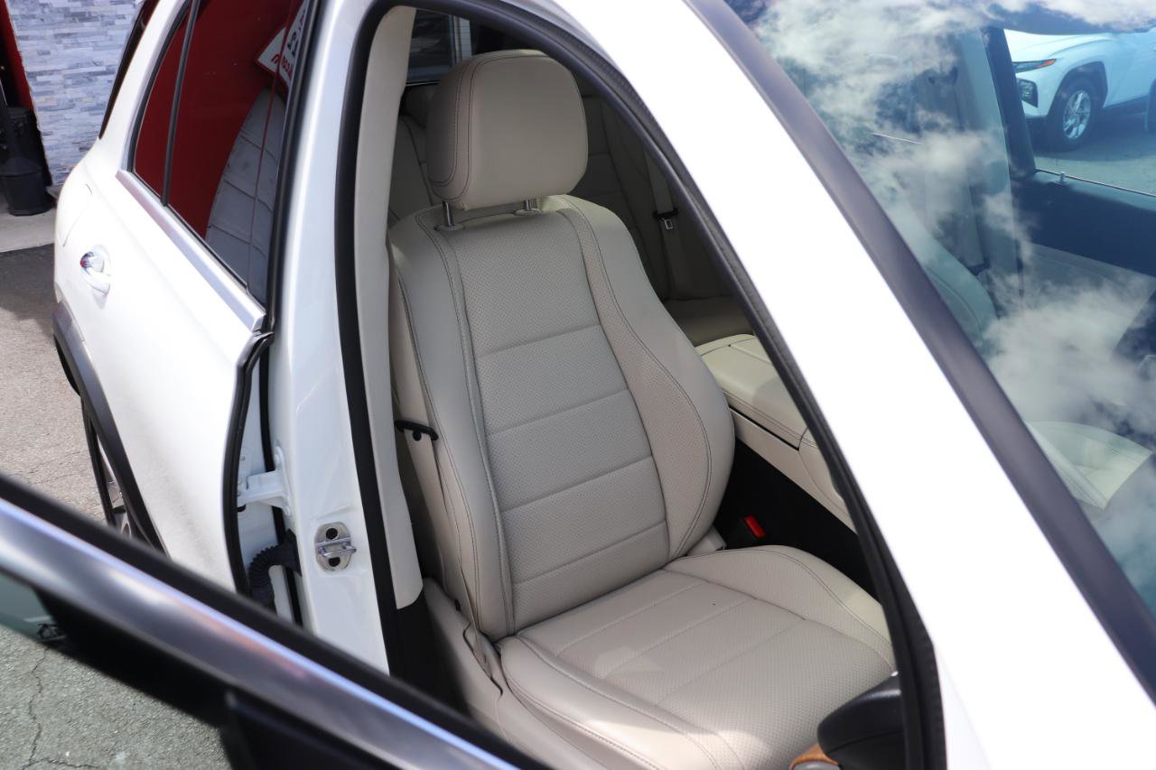 Used 2021 Mercedes-Benz GLE 350 4MATIC image 14