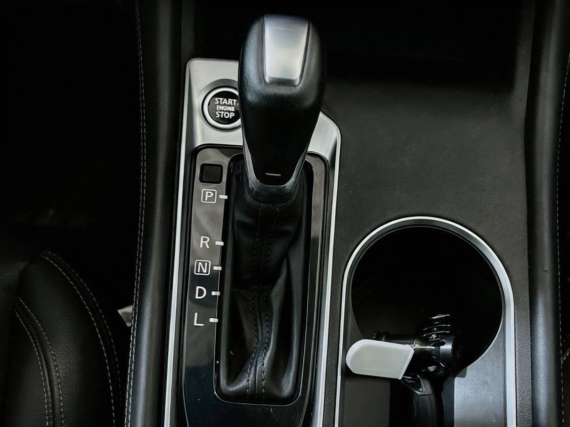 Used 2019 Nissan Altima 2.5 Platinum FWD image 12