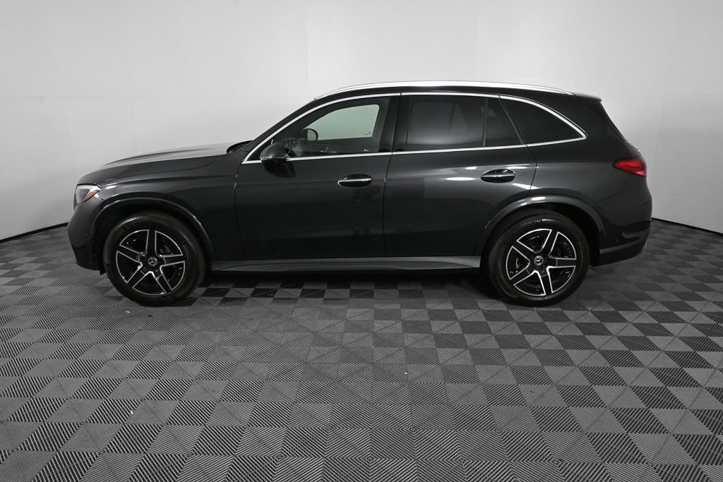 Certified 2024 Mercedes-Benz GLC 300 image 3