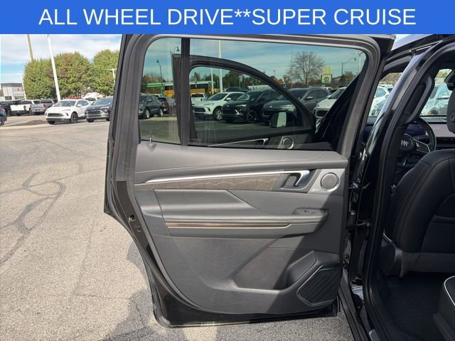 Used 2025 Buick Enclave Avenir w/ Super Cruise Package image 25